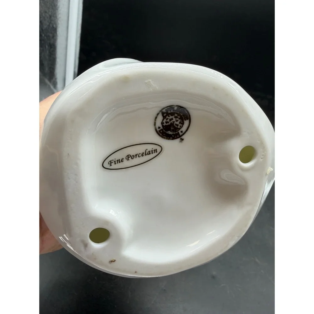 Fine Porcelain Praying Angel Tea Light Candle Holder White Gold Trim 7.5 Inch